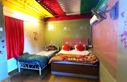 Amar Sagar Pol Hotel | Hotel Heritage Haveli Jaisalmer