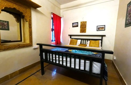 Amar Sagar Pol Hotel | Hotel Heritage Haveli Jaisalmer