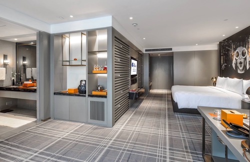 Jing'an Hotel | Hotel Indigo Shanghai Jing'An by IHG