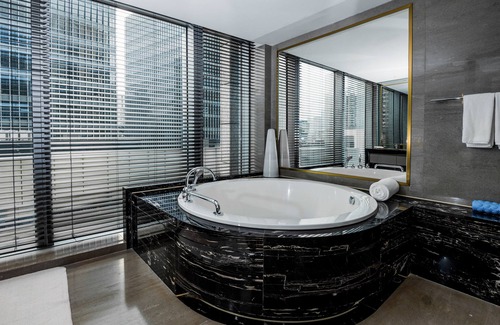 Jing'an Hotel | Hotel Indigo Shanghai Jing'An by IHG