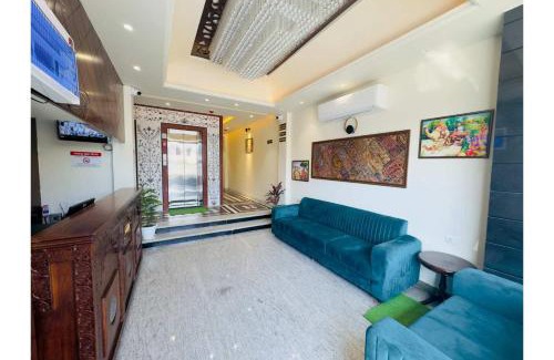 Amer Fort Road Hotel | Hotel Jaipur Dreams