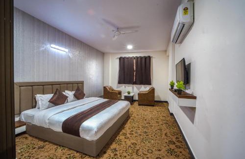 Kolhapur Hotel | Hotel Jurkis, Kolhapur