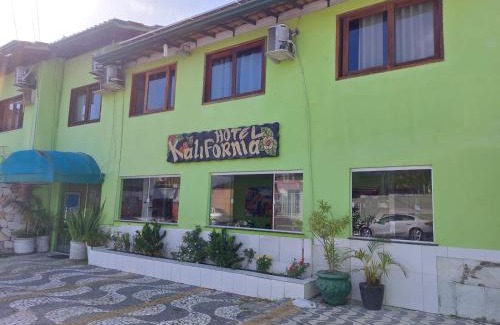 Puerto Seguro Center Hotel | Hotel Kalifornia