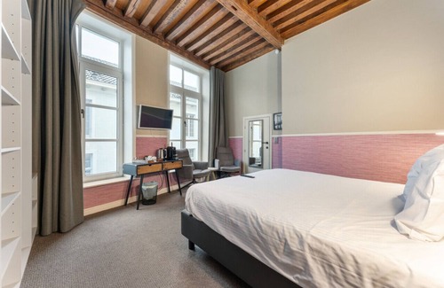 Historical Center Bruges Apartment | Hotel Karel de Stoute