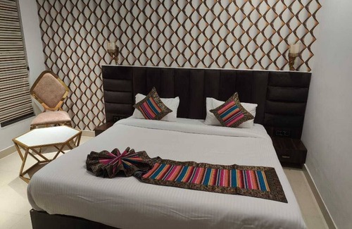 Varanasi Hotel | Hotel Kashi Cottage Varanasi