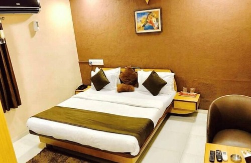 Ahmedabad Hotel | Hotel Kings Residency
