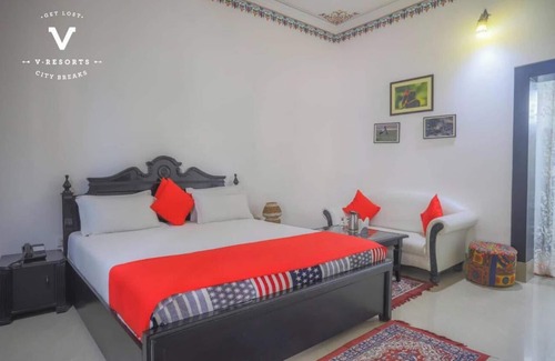 Bharatpur Hotel | Hotel Kiran Villa Palace