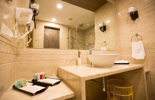 Seth Narang Das Layout Hotel | Hotel Kiscol Grands