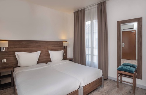 14th Arrondissement Hotel | Hotel La Perle Montparnasse