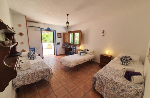 Alcaucin Hotel | Hotel Las Piedras