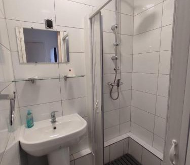 Hincmar Hotel | Hotel Le Bon Moine