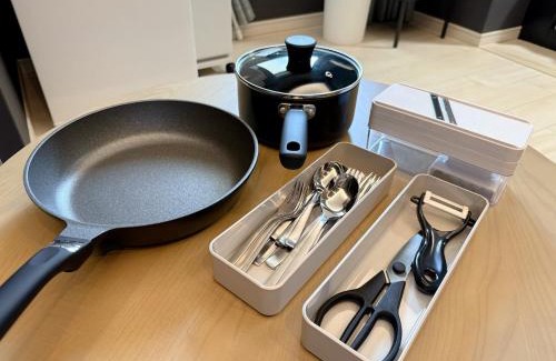 Naniwa Apartment | Hotel LegaIie Osaka Shinsekai C2H レガリエ新世界C2H