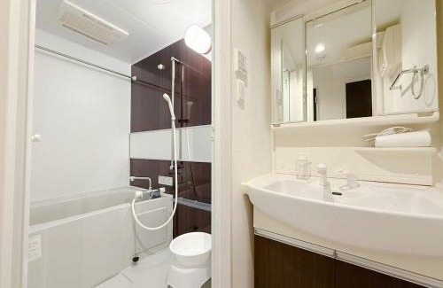 Naniwa Apartment | Hotel LegaIie Osaka Shinsekai C2H レガリエ新世界C2H