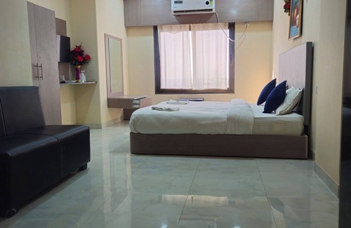 Dwarka Hotel | Hotel Lord Krishna Dham