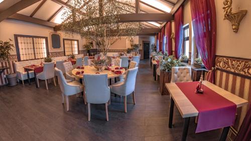 Liberec Hotel | Hotel Lovecký zámeček Orion