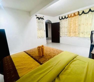 Pasajcap Hotel | Hotel Luna
