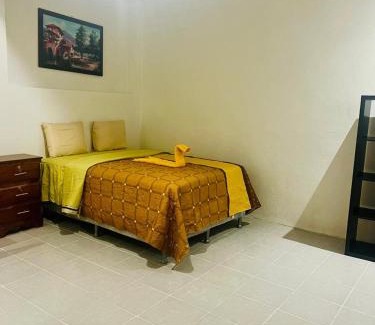 Pasajcap Hotel | Hotel Luna