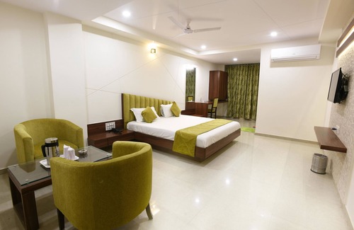 Changodar Hotel | Hotel Luxura