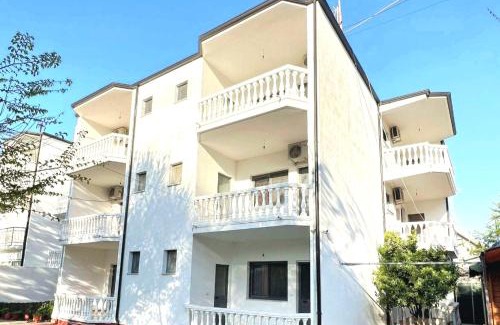 Velipoje Hotel | Hotel Mani 2