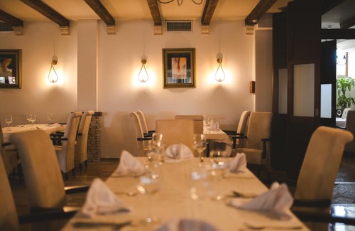 Niksic Hotel | Hotel Marshal