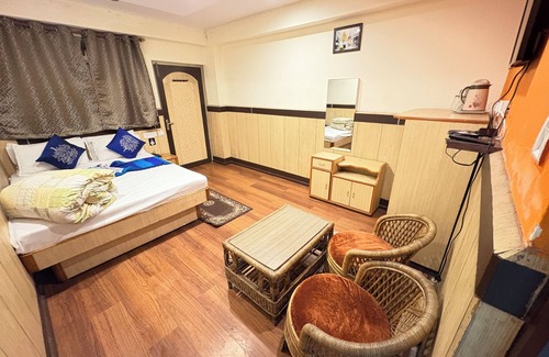Darjeeling Hotel | Hotel Marvel International & Restaurant