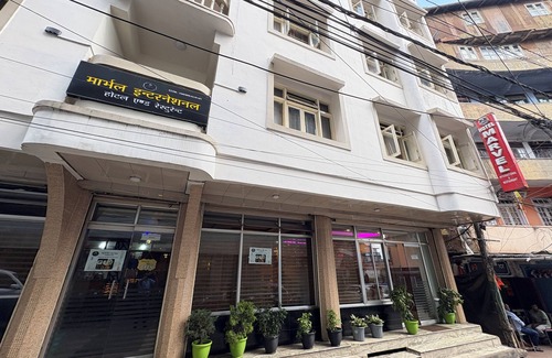 Darjeeling Hotel | Hotel Marvel International & Restaurant