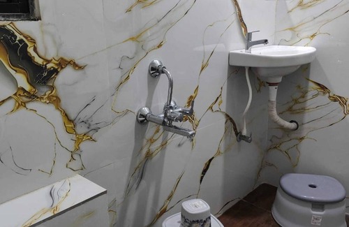 Jalgaon Hotel | Hotel Medanta Inn