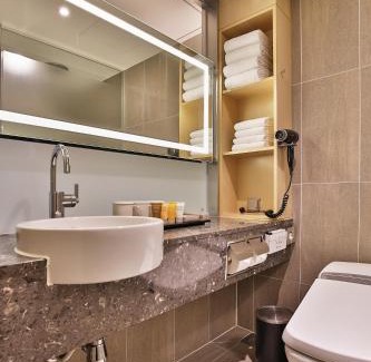 Myeongdong Hotel | Hotel Midcity Myeongdong