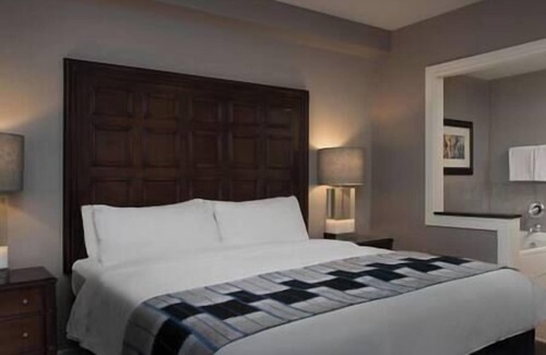 Erie Resort | Hotel Mountianside Resort, Pool-Hot Tub Ski/IN/Out