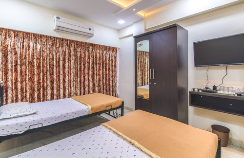 Malad West Hotel | Hotel Nest In, Malad