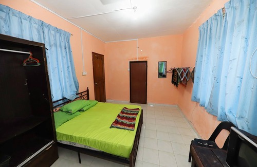 Kampung Badang Hotel | Hotel O Bayu Chalet