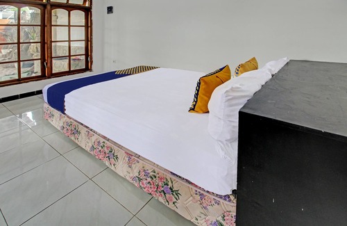 Kediri Hotel | Hotel O Chikam House Syariah