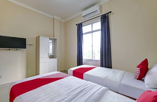 Yogyakarta Hotel | Hotel O Dangau Datuk Guesthouse