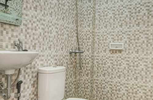 Yogyakarta Hotel | Hotel O Dangau Datuk Guesthouse