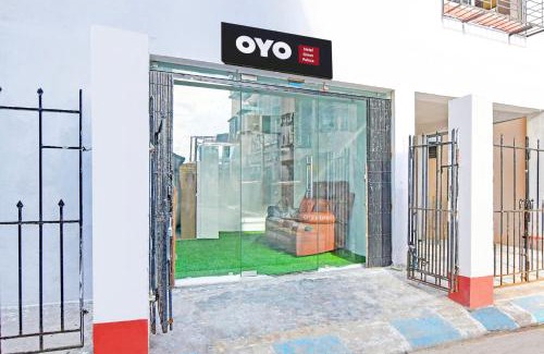Kolkata Hotel | Hotel O Green Palace