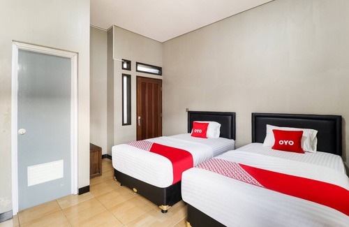 Parongpong Hotel | Hotel O Guest House Teras Waruga Syariah