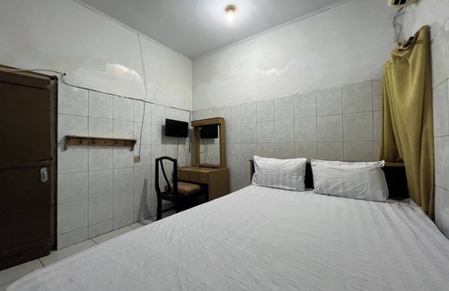 Makassar Hotel | Hotel O Kost Maharaja Near Maros