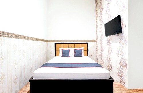Tegal Hotel | Hotel O Mega Inn Guest House