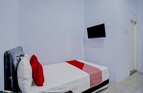 Banyuwangi Hotel | Hotel O Niza Guesthouse Syariah