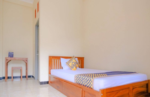 Blitar Hotel | Hotel O Panderman Residence