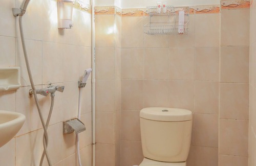 Gambir Hotel | Hotel O Pasar Baru Inn