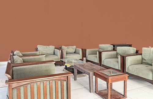 Jeneponto Hotel | Hotel O Penginapan Radja Jeneponto