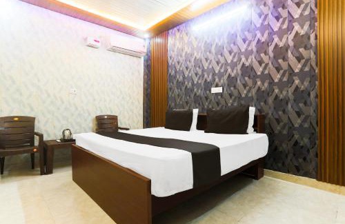 Aligarh Hotel | Hotel O THE CRYSTEL HOTEL