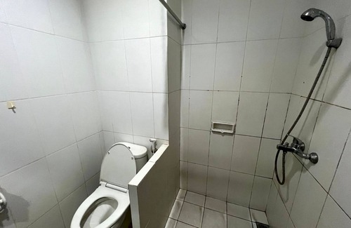 Kuningan Hotel | Hotel O Wisma Jasmine Syariah