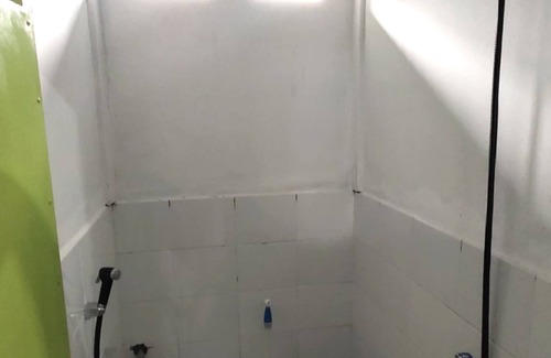 Pelalawan Hotel | Hotel O Wisma Jaya SyariahNearRM Beringin Indah