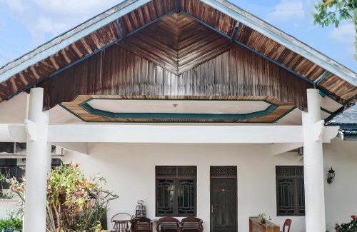 Kalimantan Hotel | Hotel O Wisma Pundu Syariah Near Kantor Camat Kota Besi