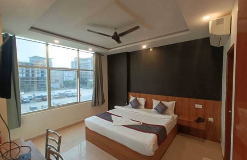 Gomti Nagar Hotel | Hotel Orchid