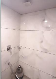 Surat Hotel | HOTEL OSTRIA