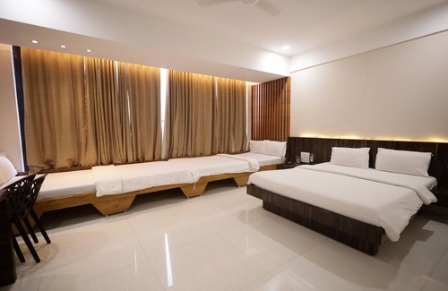 Aurangabad Hotel | Hotel President Banquet & Lawns