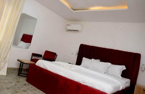 Lagos Apartment | Hotel Padelia and Apartment Airport Road